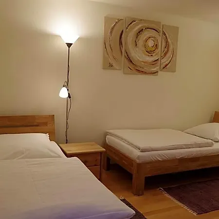 Bed & Breakfast Fleischmann 3*